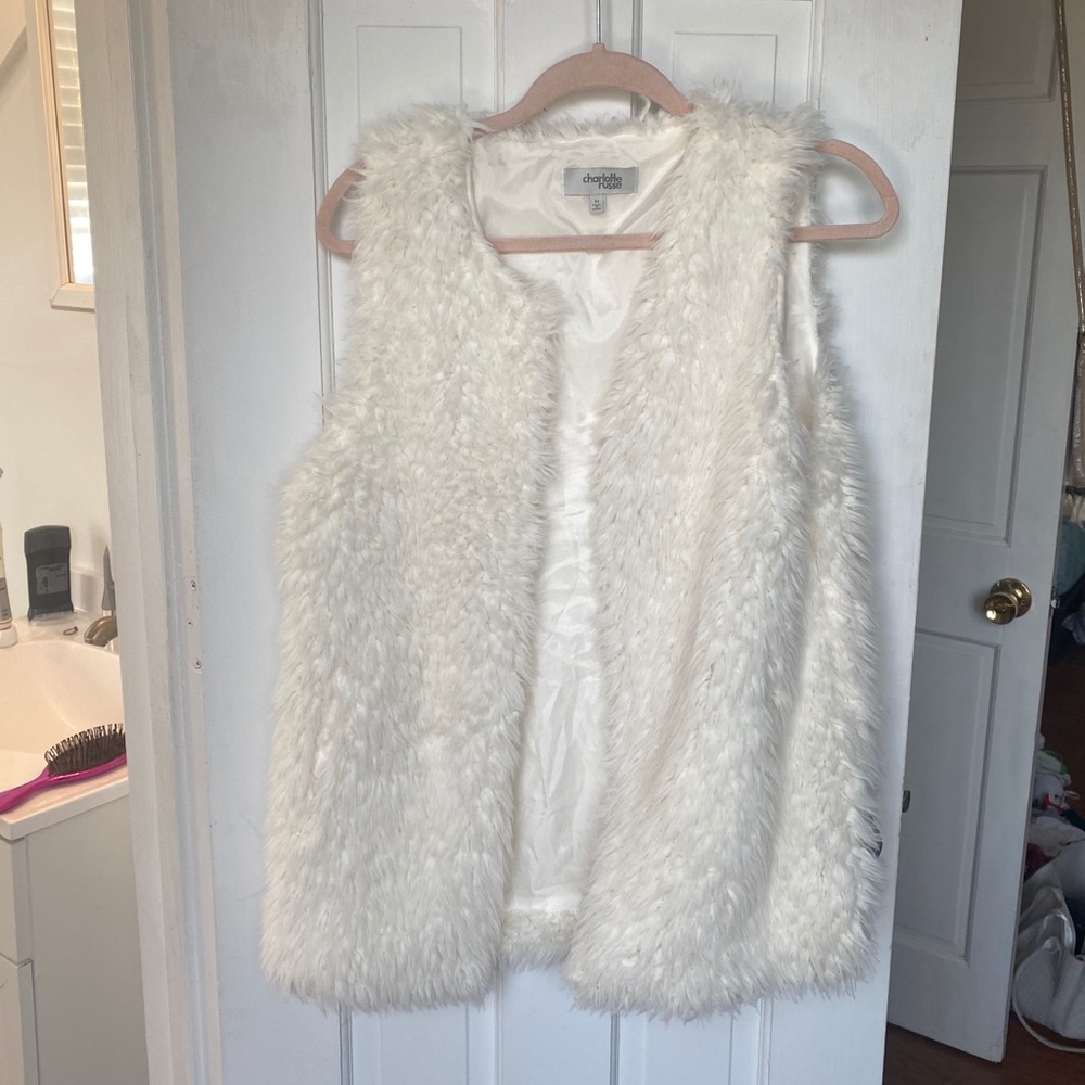 White Fuzzy Vest - Picture 2 of 3